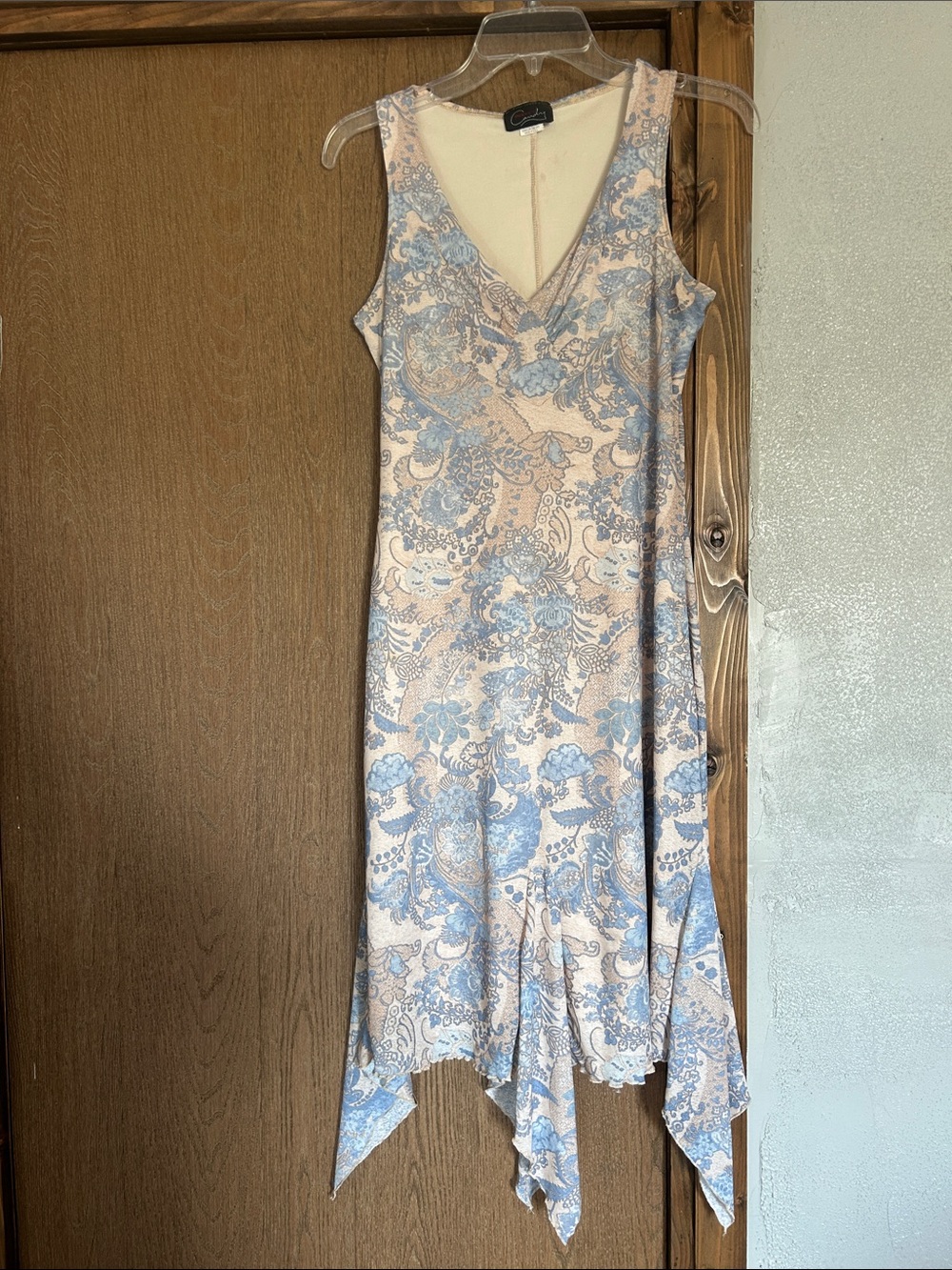 V-Neck Sleeveless Midi Dress in Blue and Cream Paisley